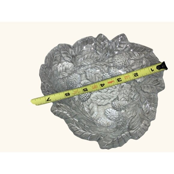 Clear Pressed Glass Leaf & Berry Design Decorative Bowl - Picture 8 of 10